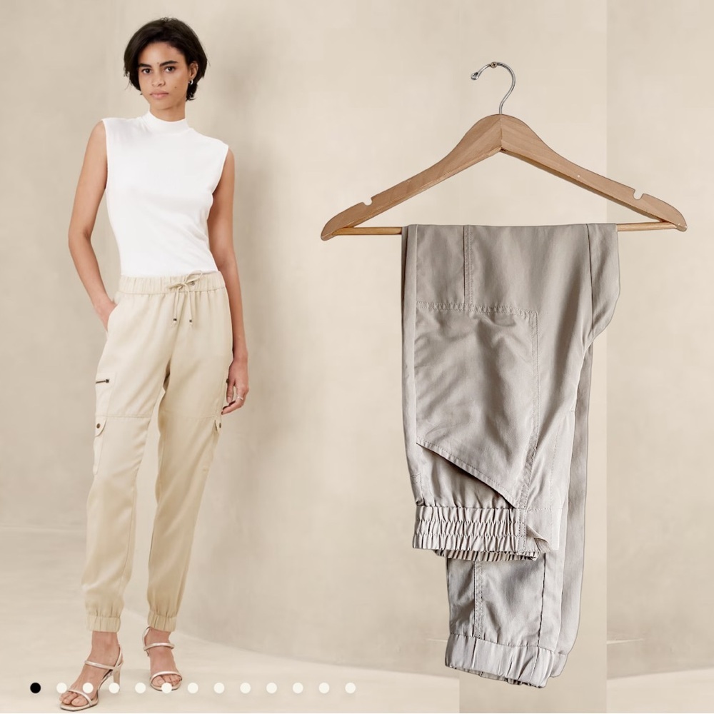 Banana Republic Cargo Jogger Pants Khaki Pull On Elastic Waist Military Utility